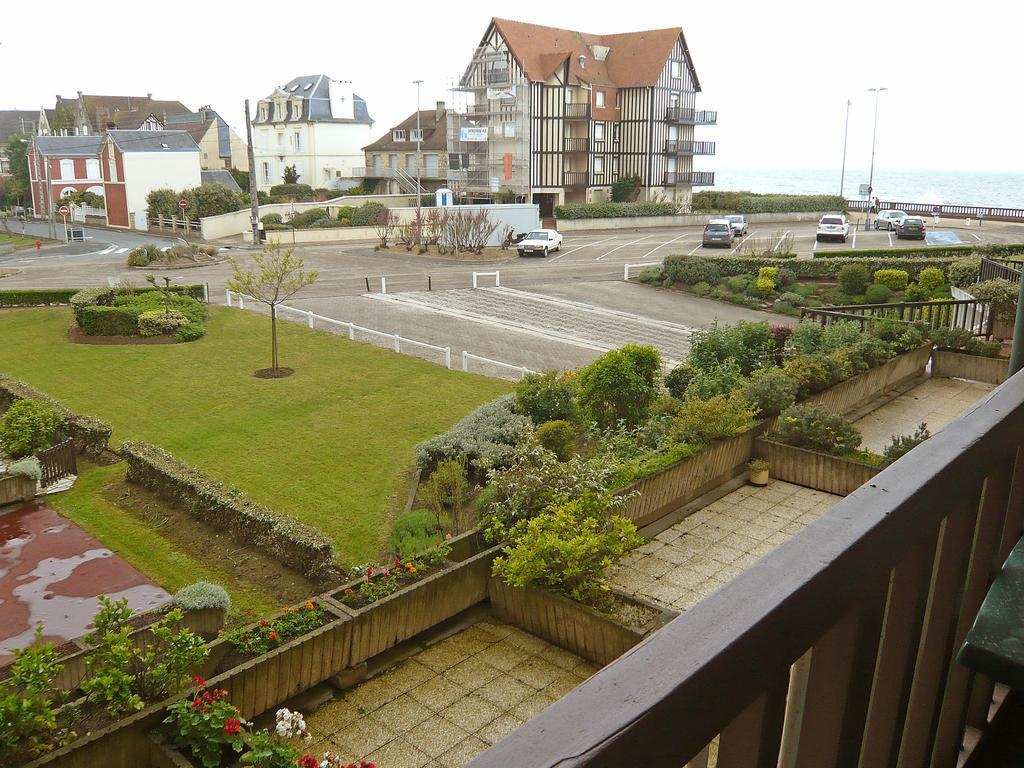Apartment Cap Cabourg-19 By Interhome Rom bilde